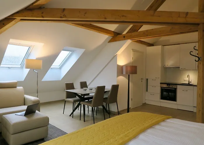 Furnished Homes Апартаменты