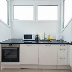 Furnished Homes *