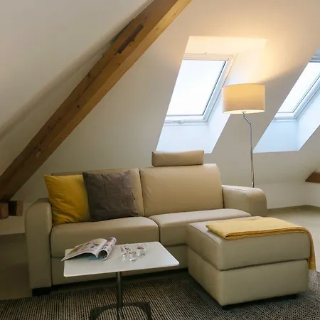 Furnished Homes شقة