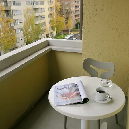 Furnished Homes شقة