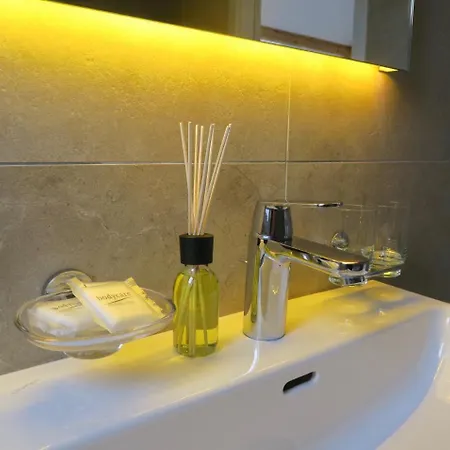 Furnished Homes شقة