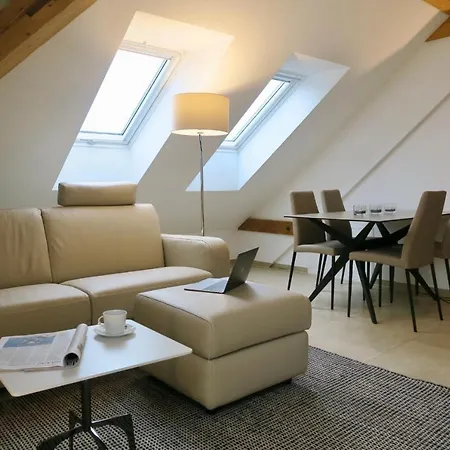 Furnished Homes شقة