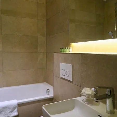 Furnished Homes شقة *