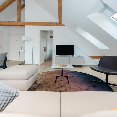 Furnished Homes * زيورخ