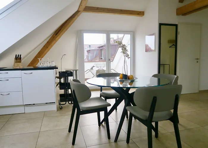 Furnished Homes * Zurich