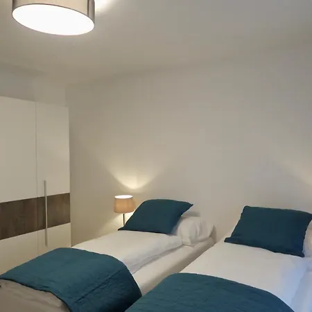 דירה Furnished Homes