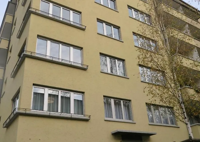 Apartamento Furnished Homes